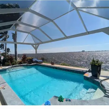 Pool screen